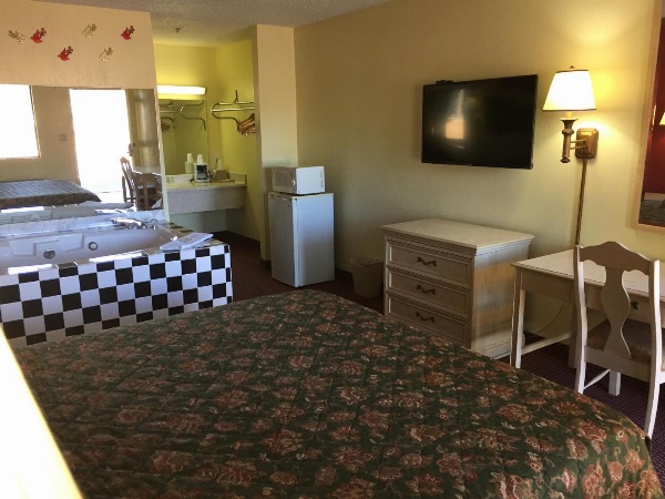 Relax Inn image 37